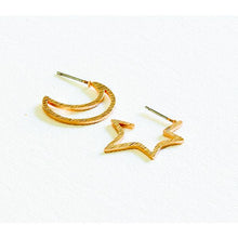 画像をギャラリービューアに読み込む, 【big metal】Chiarra ムーンアンドスターピアス
