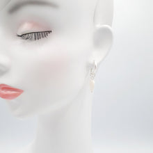 画像をギャラリービューアに読み込む, 【big metal】 Sasha ハートパールドロップハギーピアス