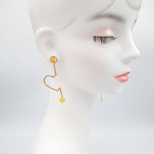 画像をギャラリービューアに読み込む, 【big metal】Corynアシンメトリックハートエナメルピアス
