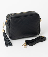 画像をギャラリービューアに読み込む, 【Elie Beaumont】Quilted Standard Bag：ブラック
