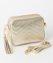 画像をギャラリービューアに読み込む, 【Elie Beaumont】Quilted Standard Bag：ゴールド
